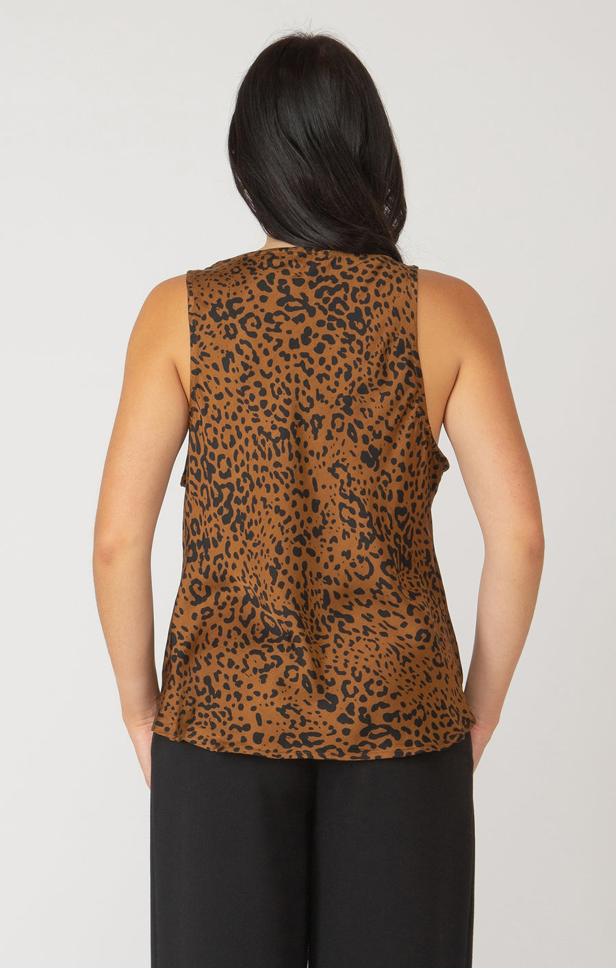 Leopard Tank