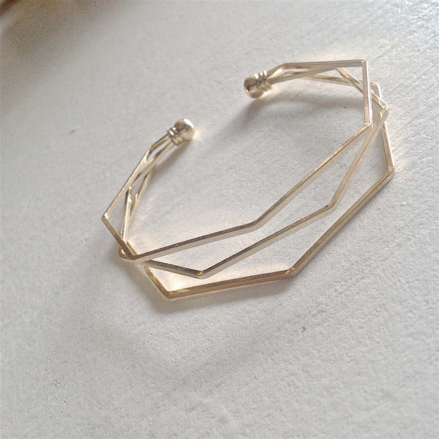 Hawking Bangle