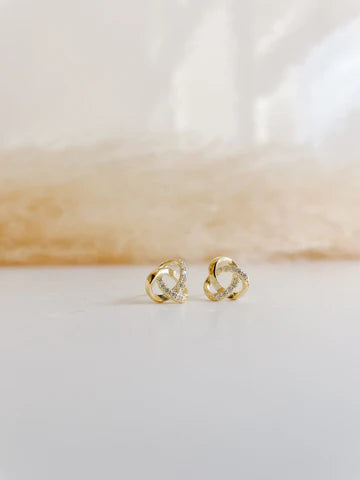 Infinity knot studs