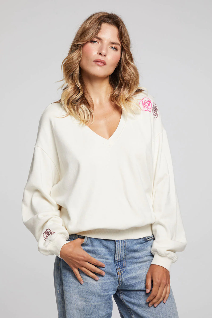 Embroidery Rose Pullover