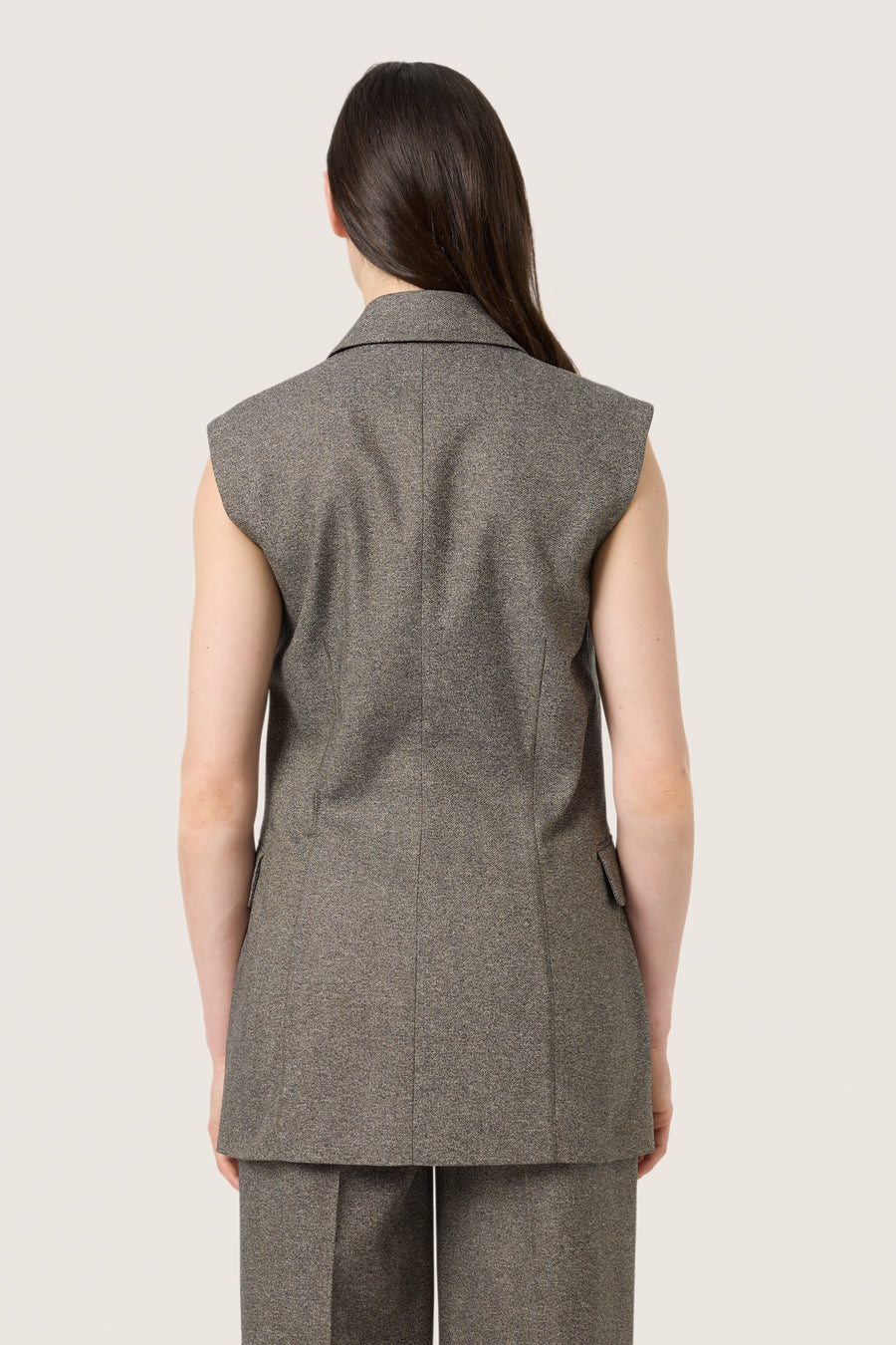 Barbora Vest