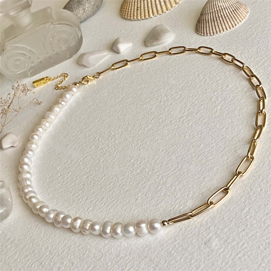 Champs Necklace