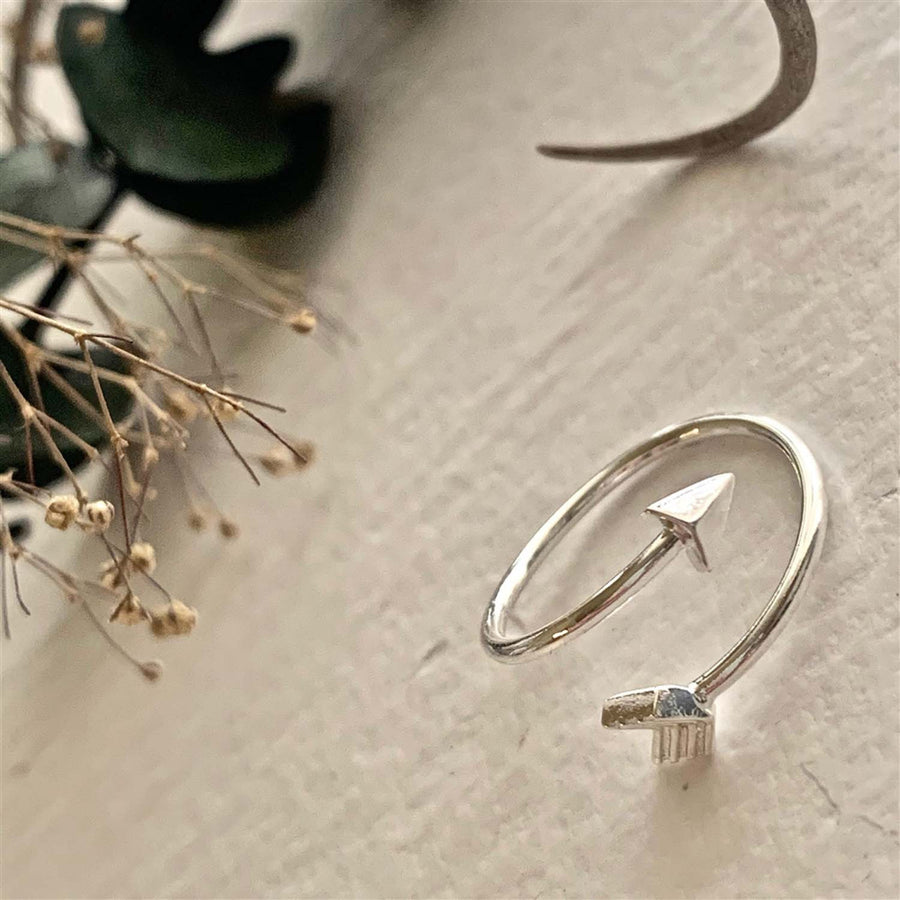 Arrow Ring