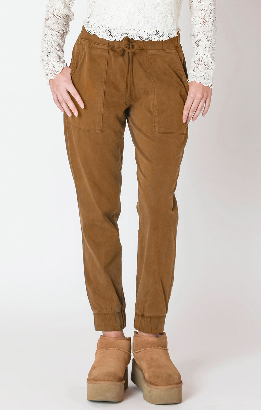 Aria Jogger