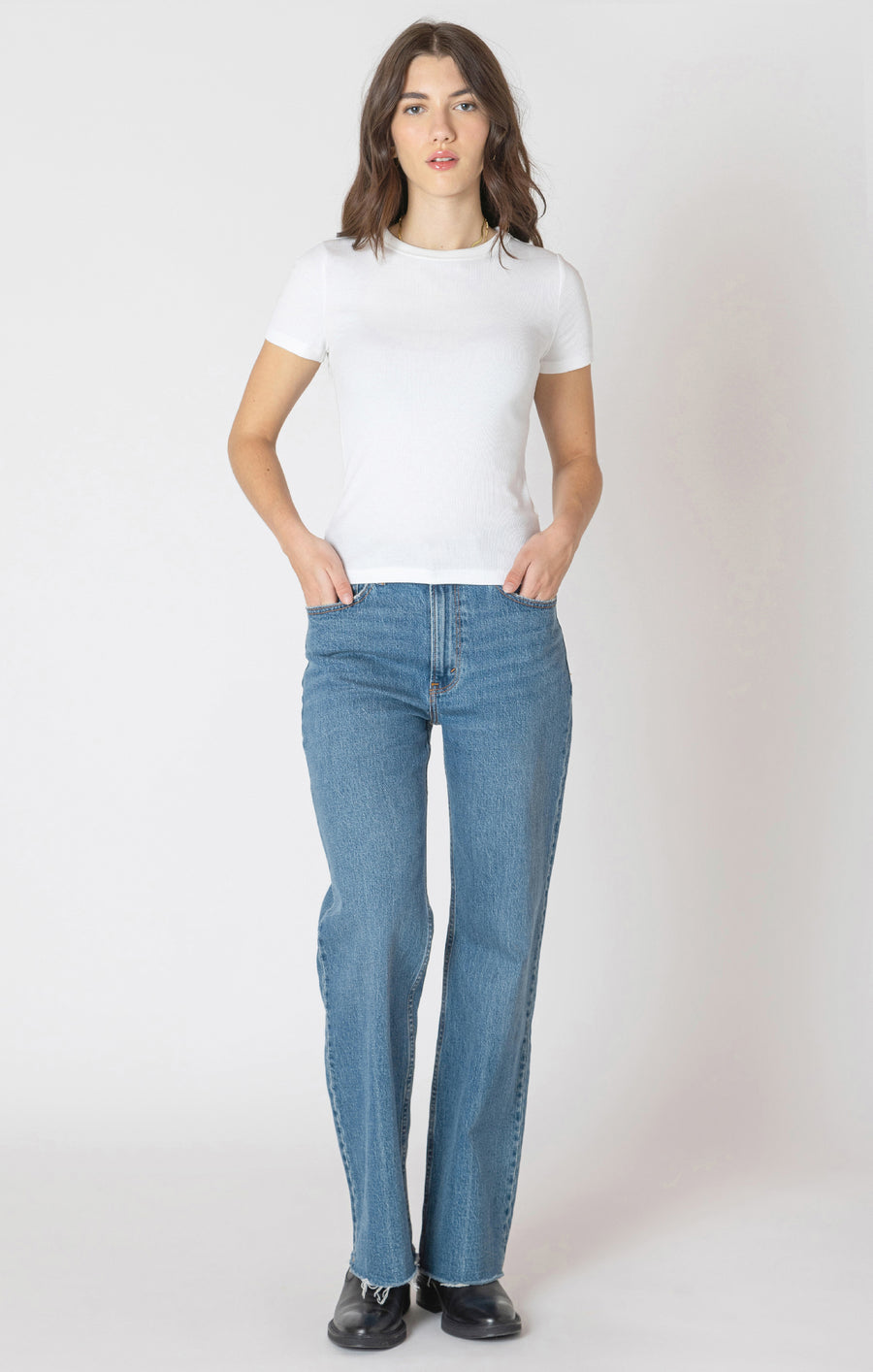 Shania Tee