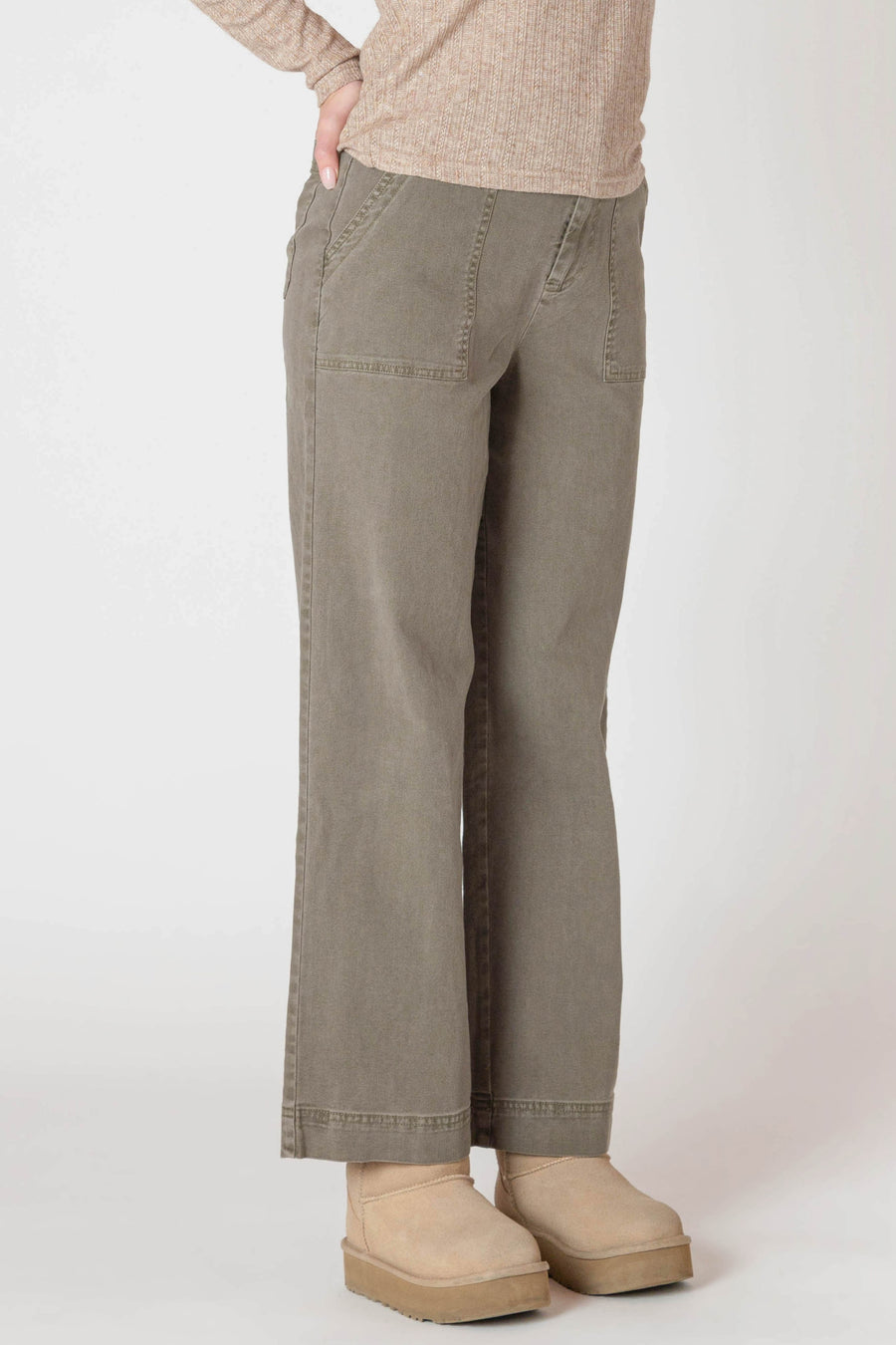 Kame Pant