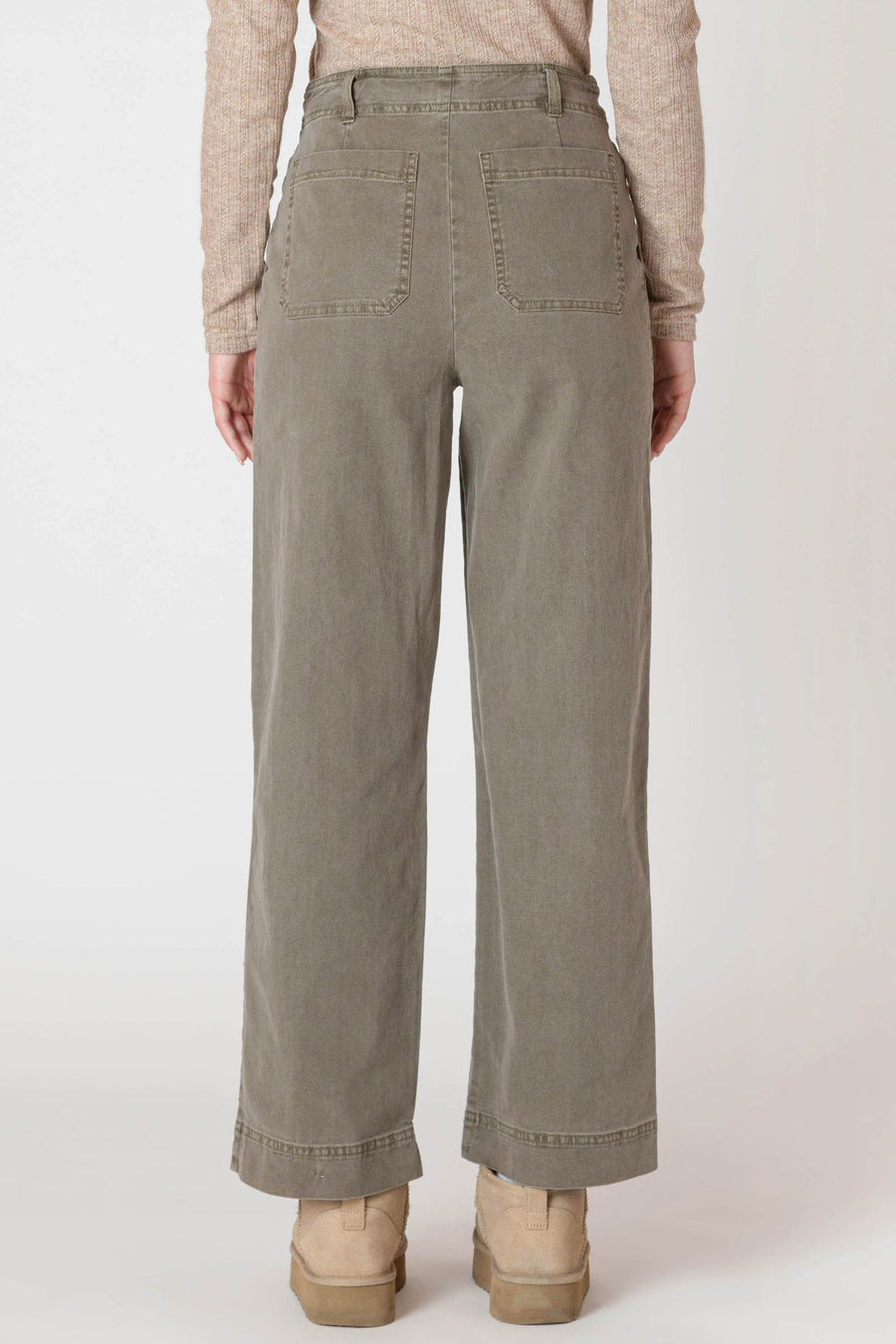 Kame Pant