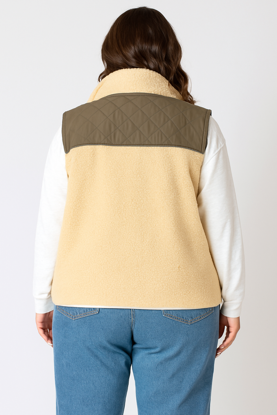 Aly Vest