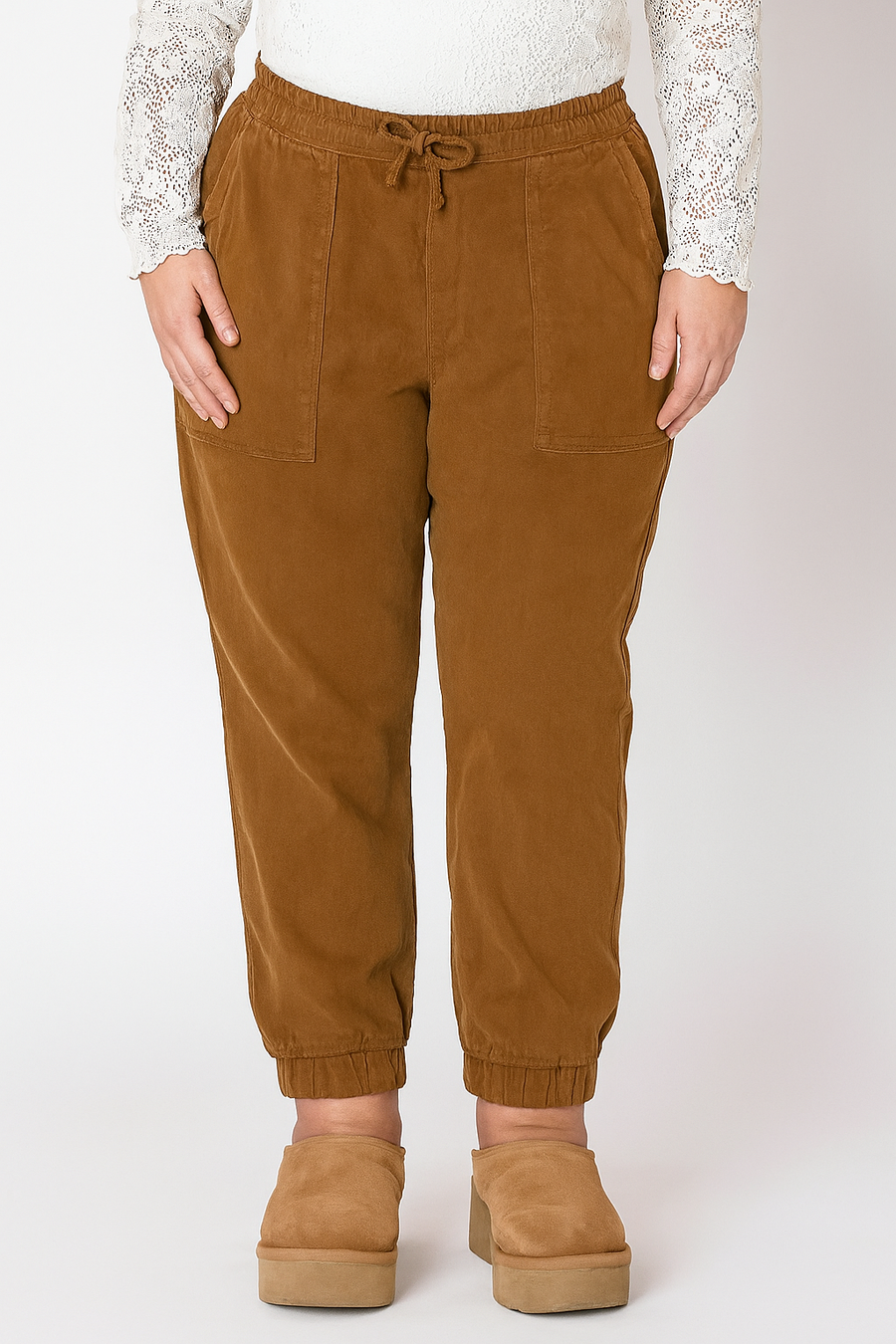 Bryn Jogger